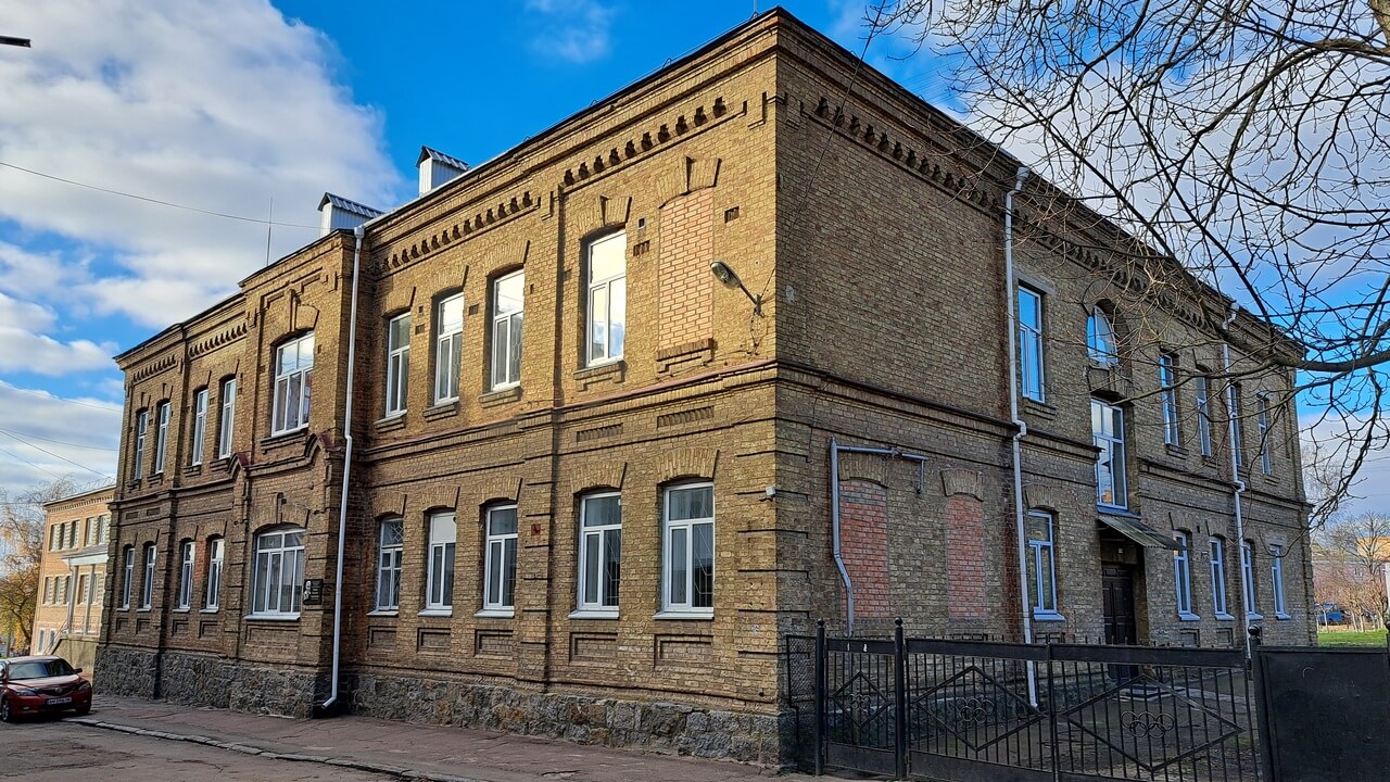 top image