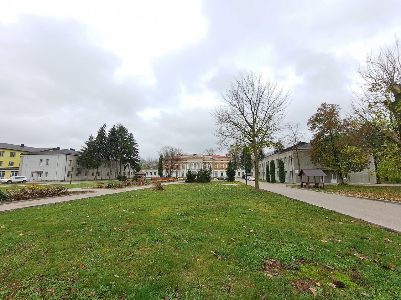 1-2-gallery-palace-park-perspective_4.jpg