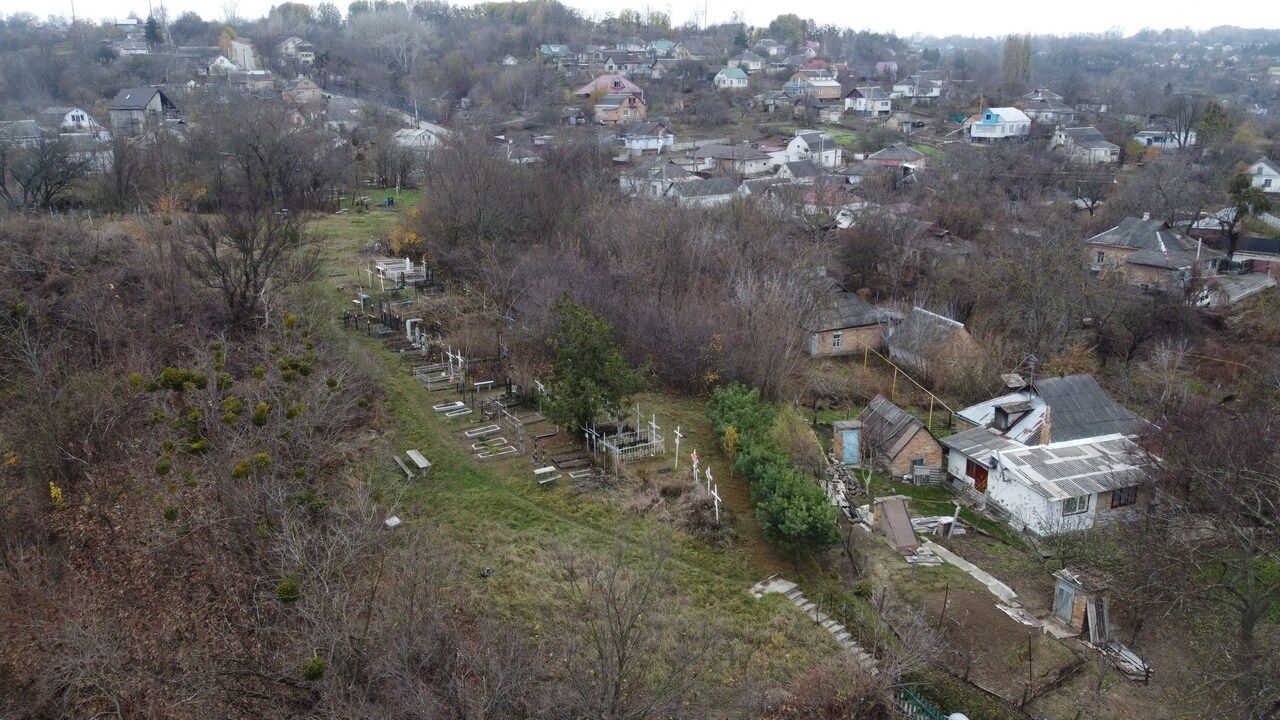 4-3-gallery-Dudkivske-cemetery_5.jpg