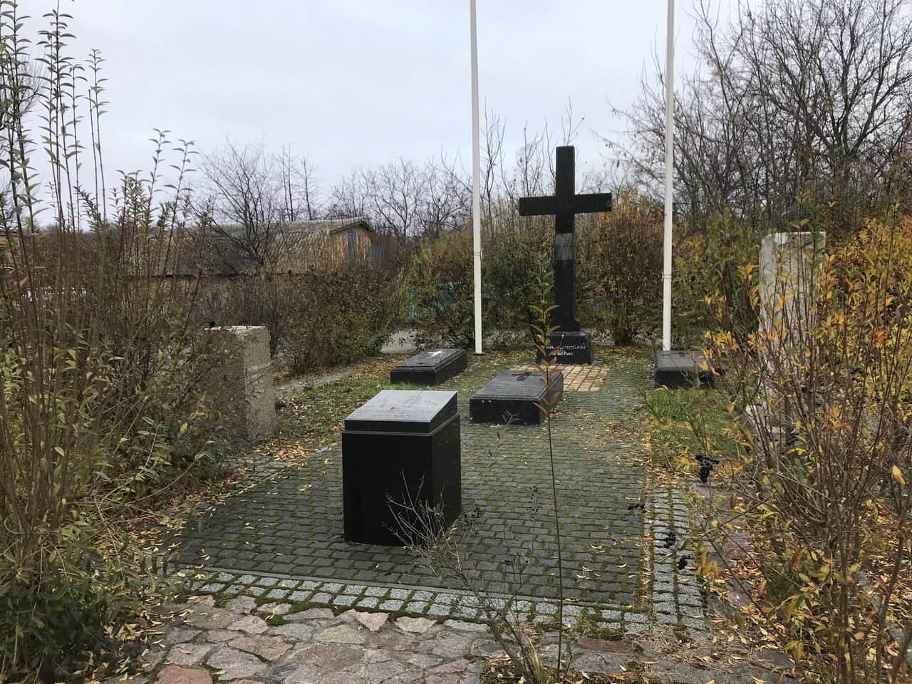 4-4-gallery-square-where-church-stood_3
